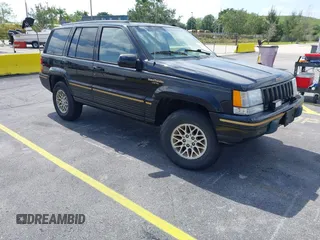 1995 Jeep Grand Cherokee Limited with VIN 1J4GZ78Y0SC578277, listed as a IAAI auction lot 42082848 with 174,288 mi miles. Bid and sale history available at carsss.com. Image 1.