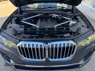 2019 BMW X7 xDrive40i z VIN 5UXCW2C55KLB44273, wystawiony jako Copart lot #48701655 z przebiegiem 135 765 mil mil oraz Czysty tytuł • Clean title. Historia ofert i sprzedaży dostępna na DreamBid. Obrazek 7.