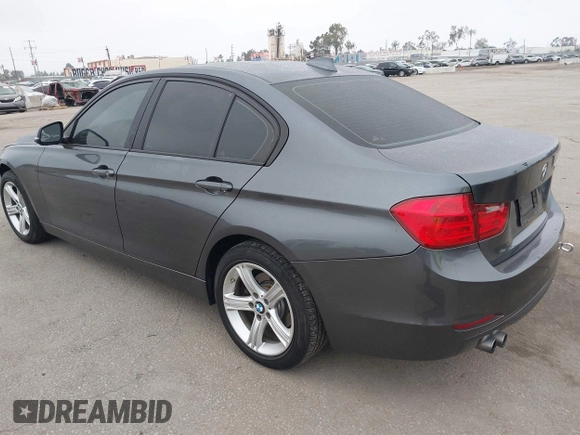 2015 BMW 3 Series 328i с VIN WBA3C1C5XFK123459, выставлен на аукционе IAAI как лот 42439775 с пробегом 94 147 миль миль и . История ставок и продаж доступна на DreamBid. Изображение 3.