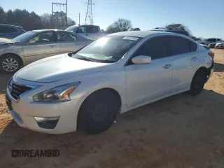 2015 Nissan Altima S with VIN 1N4AL3AP8FN376441, listed as a Copart auction lot 88207975 with 106,349 mi miles and Salvage Title. Bid and sale history available at carsss.com. Image 1.