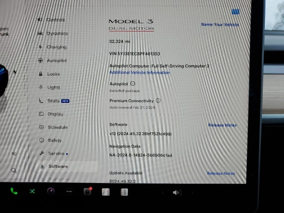 2023 Tesla Model 3 Performance z VIN 5YJ3E1EC8PF461353, wystawiony jako Copart lot #45044865 z przebiegiem 32 324 mil mil oraz Szkoda całkowita • Salvage title. Historia ofert i sprzedaży dostępna na DreamBid. Obrazek 9.