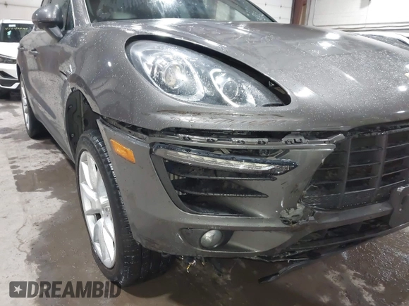 2015 Porsche Macan S with VIN WP1AB2A55FLB72230, listed as a IAAI auction lot 42242810 with 98,907 mi miles and . Bid and sale history available at DreamBid. Image 18.