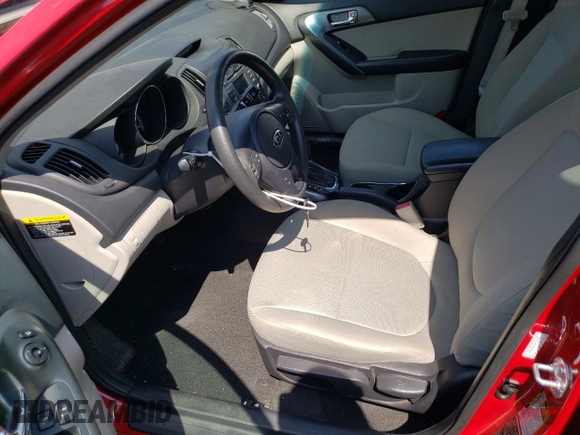 2013 Kia Forte EX with VIN KNAFU4A24D5722681, listed as a Copart auction lot 67335164 with 0 mi miles and Non Repairable. Bid and sale history available at carsss.com. Image 7.