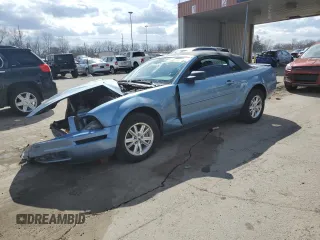 2007 Ford Mustang Deluxe z VIN 1ZVFT84N175260567, wystawiony jako Copart lot #50029185 z przebiegiem 99 098 mil mil oraz Szkoda całkowita • Salvage title. Historia ofert i sprzedaży dostępna na DreamBid. Obrazek 1.