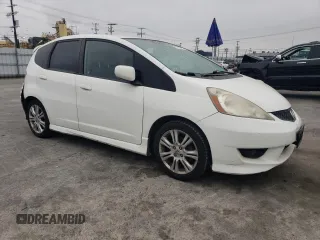 2009 Honda Fit Sport with VIN JHMGE88409S066991, listed as a Copart auction lot 52823425 with 275,722 mi miles and Salvage Title. Bid and sale history available at carsss.com. Image 4.