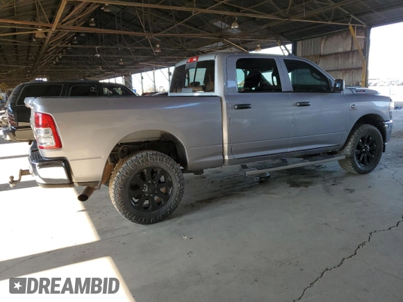 2020 Ram 2500 Tradesman z VIN 3C6UR5CL9LG148231, wystawiony jako Copart lot #60565695 z przebiegiem 172 705 mil mil oraz Czysty tytuł • Clean title. Historia ofert i sprzedaży dostępna na DreamBid. Obrazek 3.