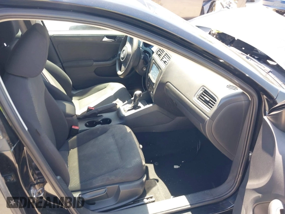 2012 Volkswagen Jetta S with VIN 3VW2K7AJ3CM469035, listed as a IAAI auction lot 42631129 with 208,768 mi miles and . Bid and sale history available at DreamBid. Image 5.