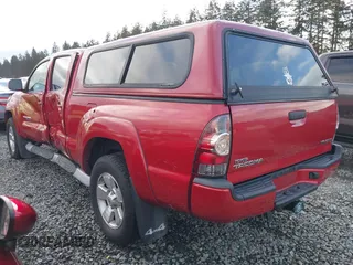 2010 Toyota Tacoma with VIN 5TEMU4FN7AZ693201, listed as a IAAI auction lot 41518269 with 173,312 mi miles and . Bid and sale history available at DreamBid. Image 3.