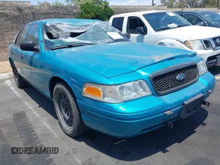 2011 Ford Police Interceptor с VIN 2FABP7BV2BX122309, выставлен на аукционе IAAI как лот 42442289 с пробегом Не указан миль и . История ставок и продаж доступна на DreamBid. Изображение 1.