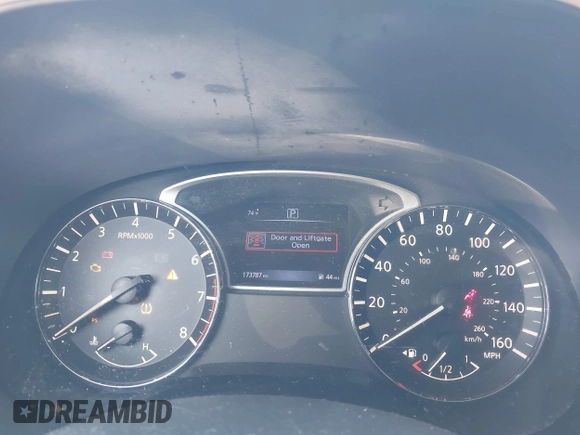 2016 Nissan Pathfinder S with VIN 5N1AR2MN7GC600949, listed as a IAAI auction lot 41261906 with 173,787 mi miles and . Bid and sale history available at DreamBid. Image 7.