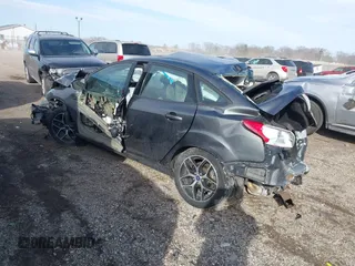 2017 Ford Focus SEL with VIN 1FADP3H29HL262782, listed as a IAAI auction lot 41674380 with 1 mi miles. Bid and sale history available at carsss.com. Image 3.