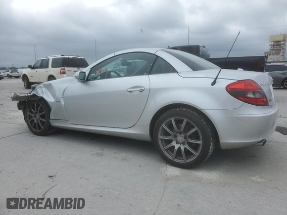 2008 Mercedes-Benz SLK-Class 3.0L with VIN WDBWK54F28F181903, listed as a Copart auction lot 46218965 with 79,110 mi miles and Salvage Title. Bid and sale history available at carsss.com. Image 2.