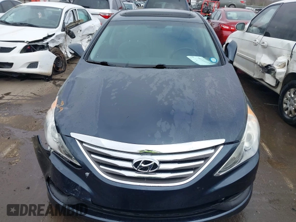 2014 Hyundai Sonata Limited with VIN 5NPEC4ABXEH934116, listed as a IAAI auction lot 41546415 with 105,136 mi miles and . Bid and sale history available at DreamBid. Image 12.