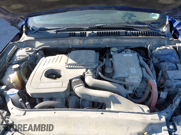 2013 Ford Fusion SE Hybrid with VIN 3FA6P0LU3DR237288, listed as a IAAI auction lot 41752928 with 253,758 mi miles. Bid and sale history available at carsss.com. Image 10.