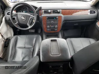 2007 Chevrolet Avalanche with VIN 3GNEC12057G243185, listed as a Copart auction lot 52642365 with 132,834 mi miles and Salvage Title. Bid and sale history available at DreamBid. Image 8.