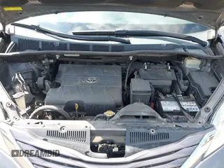 2015 Toyota Sienna LE AAS с VIN 5TDKK3DC8FS594979, выставлен на аукционе IAAI как лот 42137215 с пробегом 122 525 миль миль и . История ставок и продаж доступна на DreamBid. Изображение 10.