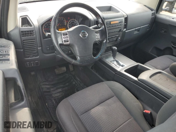 2008 Nissan Titan XE z VIN 1N6AA07C08N301414, wystawiony jako Copart lot #65863554 z przebiegiem 307 023 mil mil oraz Szkoda całkowita • Salvage title. Historia ofert i sprzedaży dostępna na DreamBid. Obrazek 8.