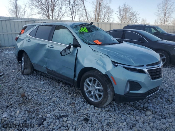 2022 Chevrolet Equinox LT with VIN 2GNAXUEV1N6112386, listed as a Copart auction lot 48465965 with 0 mi miles and Salvage Title. Bid and sale history available at carsss.com. Image 4.