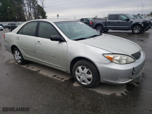2004 Toyota Camry LE with VIN JTDBE32K640269930, listed as a Copart auction lot 44859655 with 244,306 mi miles and Clean Title. Bid and sale history available at carsss.com. Image 4.