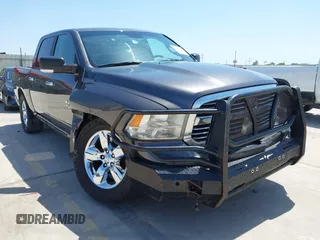 2016 Ram 1500 Lone Star z VIN 1C6RR6LT5GS209519, wystawiony jako IAAI lot #41983512 z przebiegiem 197 647 mil mil oraz . Historia ofert i sprzedaży dostępna na DreamBid. Obrazek 1.