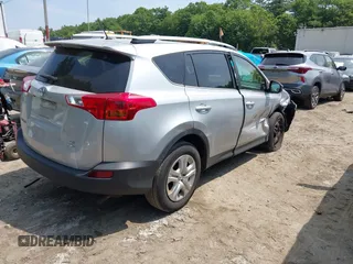 2015 Toyota RAV4 LE с VIN JTMBFREVXFD121443, выставлен на аукционе IAAI как лот 42485777 с пробегом 134 527 миль миль и . История ставок и продаж доступна на DreamBid. Изображение 4.