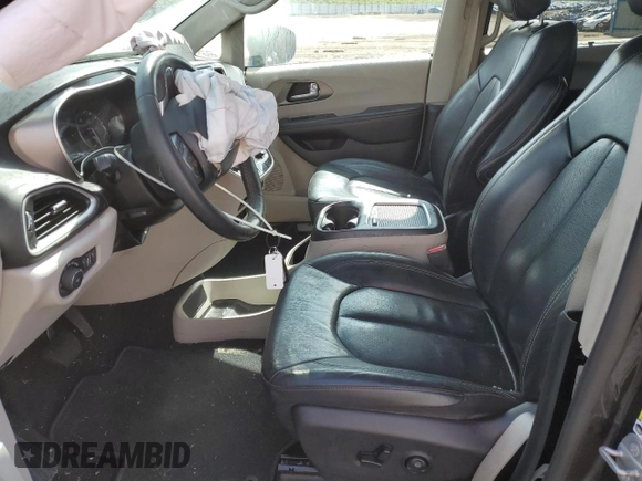 2022 Chrysler Pacifica Touring L with VIN 2C4RC1BG8NR158629, listed as a Copart auction lot 58541395 with 76,544 mi miles and Salvage title. Bid and sale history available at DreamBid. Image 7.
