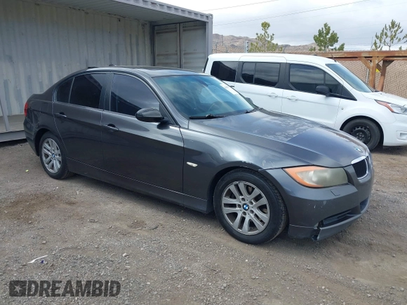 2007 BMW 3 Series 328xi with VIN WBAVC93547K033541, listed as a IAAI auction lot 41868339 with 190,503 mi miles. Bid and sale history available at carsss.com. Image 1.