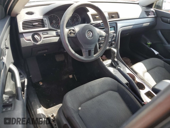 2014 Volkswagen Passat S w/Nav with VIN 1VWAP7A31EC012372, listed as a Copart auction lot 80479564 with 0 mi miles and Salvage Title. Bid and sale history available at carsss.com. Image 8.