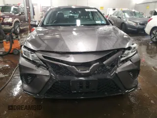 2019 Toyota Camry LE with VIN 4T1B11HK1KU733313, listed as a Copart auction lot 84187644 with 38,934 mi miles and Salvage Title. Bid and sale history available at carsss.com. Image 5.