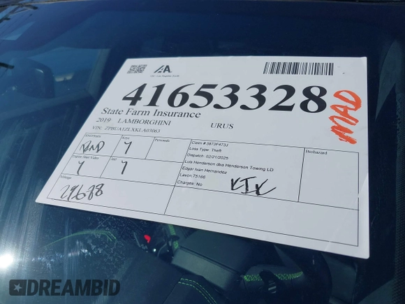 2019 Lamborghini Urus z VIN ZPBUA1ZLXKLA03063, wystawiony jako IAAI lot #41653328 z przebiegiem 29 688 mil mil oraz . Historia ofert i sprzedaży dostępna na DreamBid. Obrazek 17.