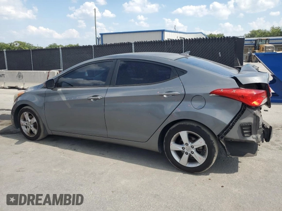 2013 Hyundai Elantra Limited z VIN 5NPDH4AEXDH397107, wystawiony jako Copart lot #57913735 z przebiegiem 147 674 mil mil oraz Szkoda całkowita • Salvage title. Historia ofert i sprzedaży dostępna na DreamBid. Obrazek 2.