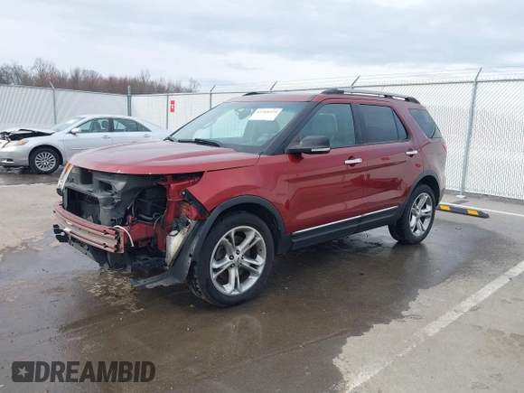 2014 Ford Explorer XLT with VIN 1FM5K8D83EGA68639, listed as a IAAI auction lot 41768529 with 176,579 mi miles and . Bid and sale history available at carsss.com. Image 2.