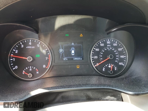 2016 Kia Optima LX с VIN 5XXGT4L30GG012015, выставлен на аукционе Copart как лот 64810855 с пробегом 139 023 миль миль и Списание • Salvage title. История ставок и продаж доступна на DreamBid. Изображение 9.