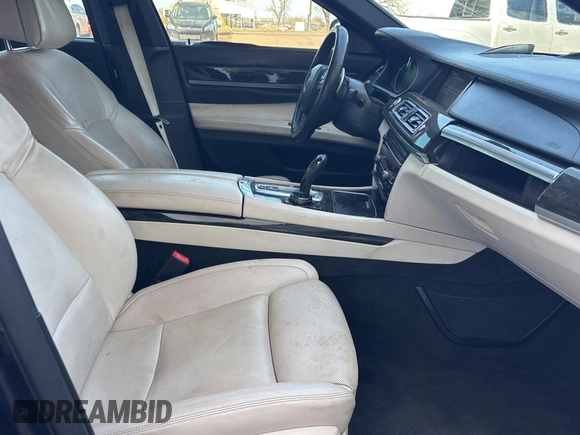 2014 BMW 7 Series ALPINA B7 with VIN WBAYE8C53ED136131, listed as a Copart auction lot 48978925 with 59,417 mi miles and Clean Title. Bid and sale history available at carsss.com. Image 5.