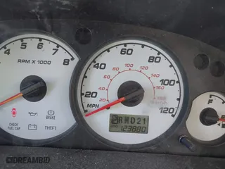 2001 Ford Escape XLT with VIN 1FMYU04181KD97470, listed as a IAAI auction lot 41896246 with 123,880 mi miles. Bid and sale history available at carsss.com. Image 7.
