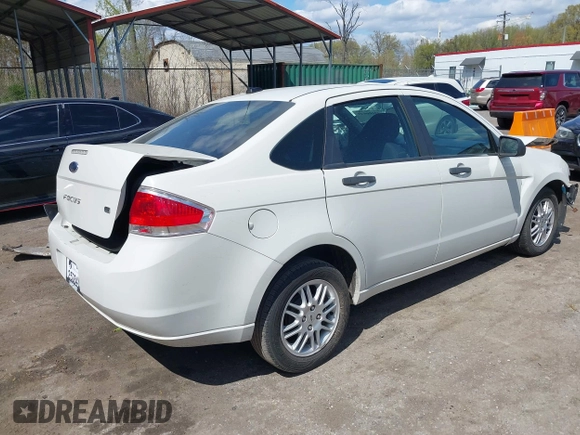 2011 Ford Focus SE with VIN 1FAHP3FN2BW100531, listed as a IAAI auction lot 42006640 with 63,563 mi miles and . Bid and sale history available at DreamBid. Image 4.
