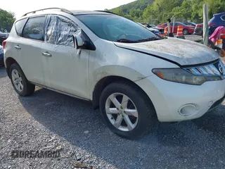 2009 Nissan Murano S z VIN JN8AZ18W59W138429, wystawiony jako IAAI lot #42763639 z przebiegiem Nie podano mil oraz . Historia ofert i sprzedaży dostępna na DreamBid. Obrazek 1.