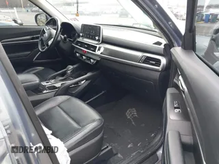 2020 Kia Telluride LX with VIN 5XYP2DHC8LG020008, listed as a IAAI auction lot 42020065 with 104,496 mi miles and . Bid and sale history available at carsss.com. Image 5.