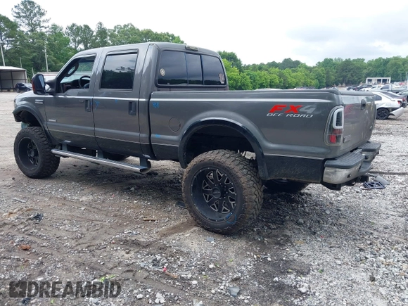 2007 Ford F-250 XL with VIN 1FTSW21P97EA66915, listed as a IAAI auction lot 42424768 with 273,864 mi miles and . Bid and sale history available at DreamBid. Image 3.