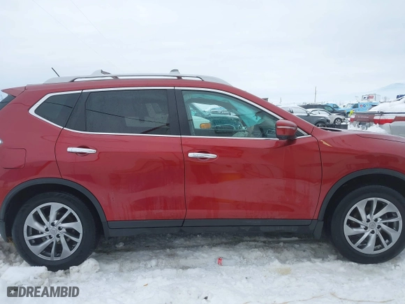 2015 Nissan Rogue SL with VIN 5N1AT2MV8FC903688, listed as a IAAI auction lot 41548493 with 77,123 mi miles. Bid and sale history available at carsss.com. Image 14.