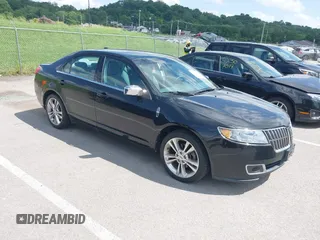 2010 Lincoln MKZ with VIN 3LNHL2GC9AR634328, listed as a IAAI auction lot 42292337 with 251,112 mi miles and . Bid and sale history available at DreamBid. Image 1.