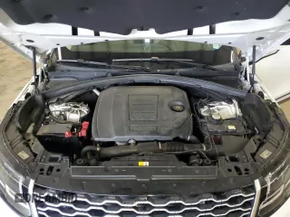 2018 Land Rover Range Rover Velar S z VIN SALYB2RXXJA726123, wystawiony jako Copart lot #55912895 z przebiegiem 85 357 mil mil oraz Czysty tytuł • Clean title. Historia ofert i sprzedaży dostępna na DreamBid. Obrazek 12.