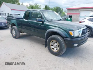 2003 Toyota Tacoma z VIN 5TEWM72N03Z296853, wystawiony jako IAAI lot #42385361 z przebiegiem 132 149 mil mil oraz . Historia ofert i sprzedaży dostępna na DreamBid. Obrazek 1.