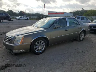 2011 Cadillac DTS Premium Collection z VIN 1G6KH5E66BU122663, wystawiony jako Copart lot #73112894 z przebiegiem 140 360 mil mil oraz Szkoda całkowita • Salvage title. Historia ofert i sprzedaży dostępna na DreamBid. Obrazek 1.