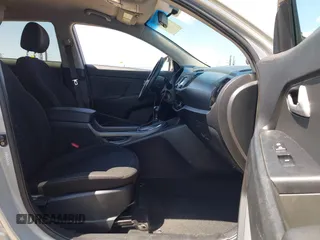 2012 Kia Sportage EX with VIN KNDPC3A29C7170926, listed as a IAAI auction lot 42561280 with 280,905 mi miles and . Bid and sale history available at DreamBid. Image 5.