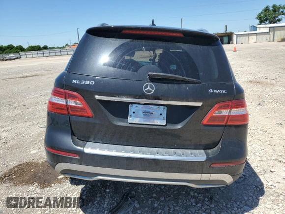 2014 Mercedes-Benz M 350 z VIN 4JGDA5HBXEA315550, wystawiony jako Copart lot #53982265 z przebiegiem Nie podano mil oraz Szkoda całkowita • Salvage title. Historia ofert i sprzedaży dostępna na DreamBid. Obrazek 6.