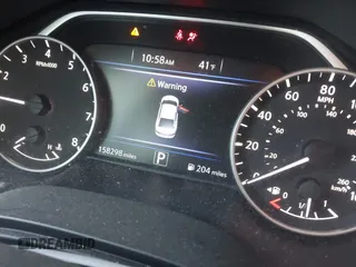 2017 Nissan Maxima SV with VIN 1N4AA6AP2HC418270, listed as a IAAI auction lot 41305536 with 158,298 mi miles. Bid and sale history available at carsss.com. Image 15.