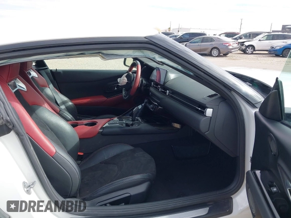 2022 Toyota GR Supra 3.0 with VIN WZ1DB0C06NW049264, listed as a IAAI auction lot 41168384 with 20,203 mi miles. Bid and sale history available at carsss.com. Image 5.