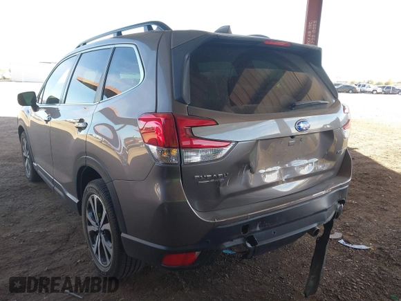 2022 Subaru Forester Limited with VIN JF2SKAPC1NH441137, listed as a IAAI auction lot 41420485 with 41,995 mi miles. Bid and sale history available at carsss.com. Image 3.