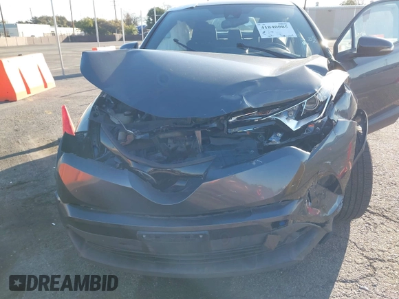 2018 Toyota C-HR XLE with VIN NMTKHMBX3JR009940, listed as a IAAI auction lot 41840885 with 71,155 mi miles. Bid and sale history available at carsss.com. Image 6.